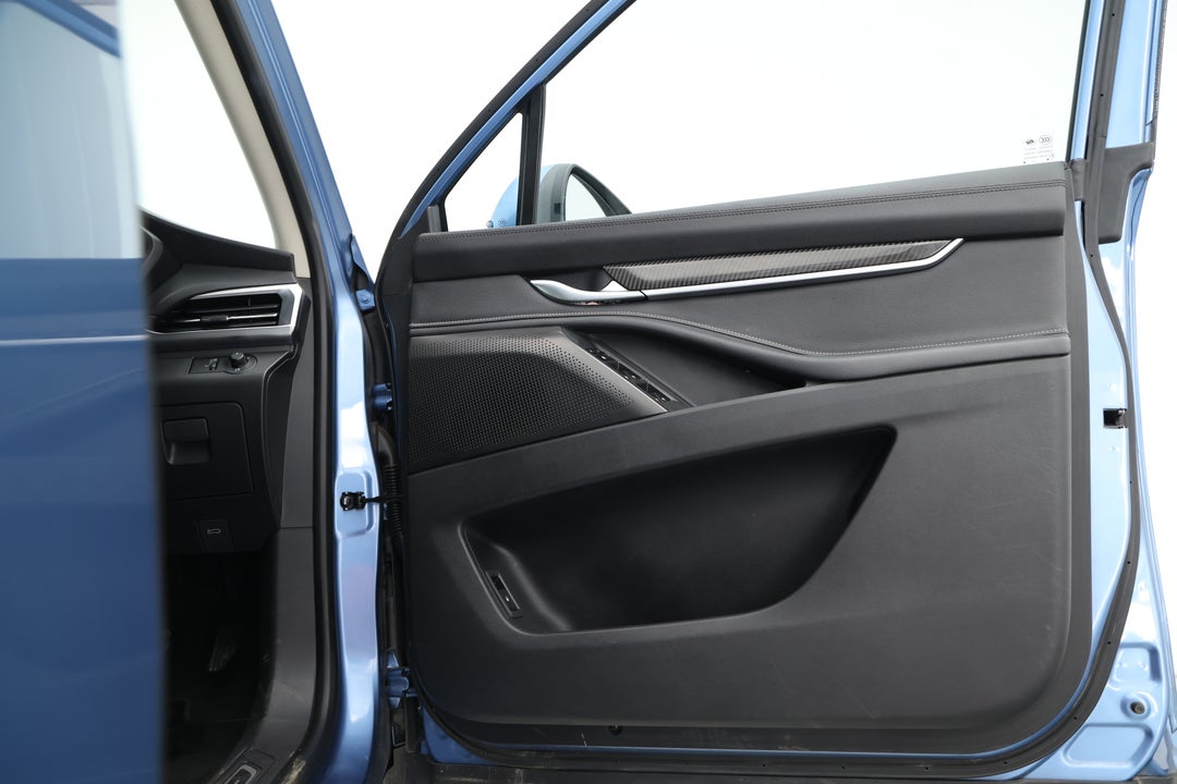 2022 LDV D90 Executive (4WD) D20, Automatic, 95832 km, Speaker View