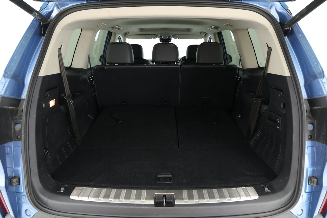 2022 LDV D90 Executive (4WD) D20, Automatic, 95832 km, Boot Inside View