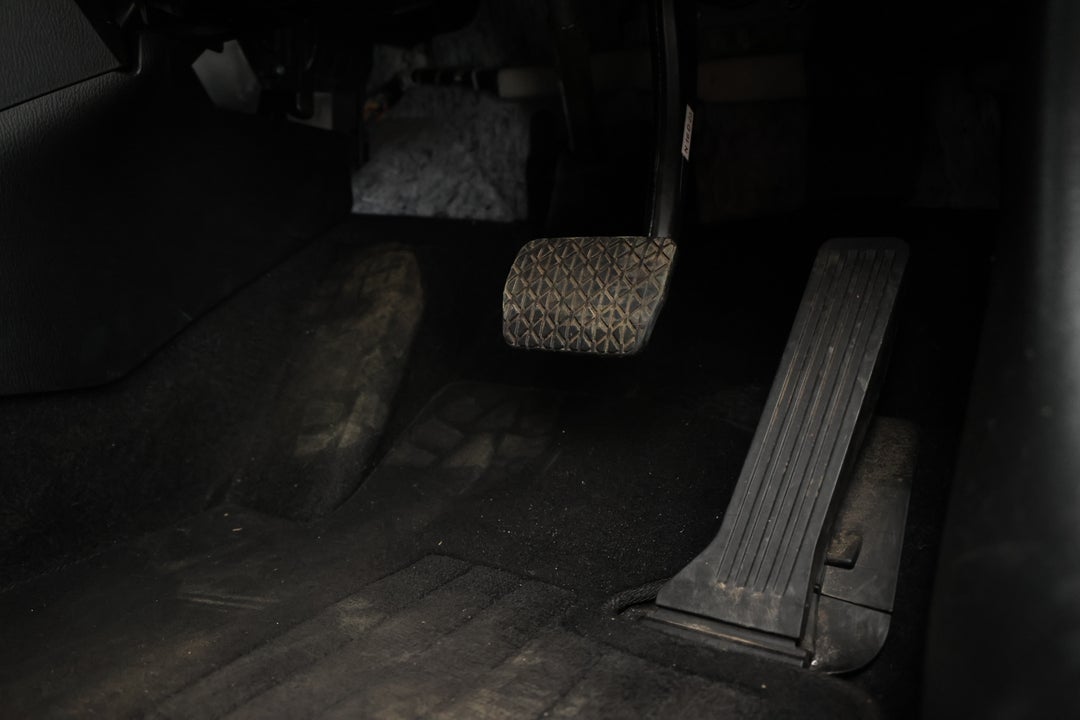 2016 Mazda 2 Neo, Automatic, 135931 km, Pedals and Footmat