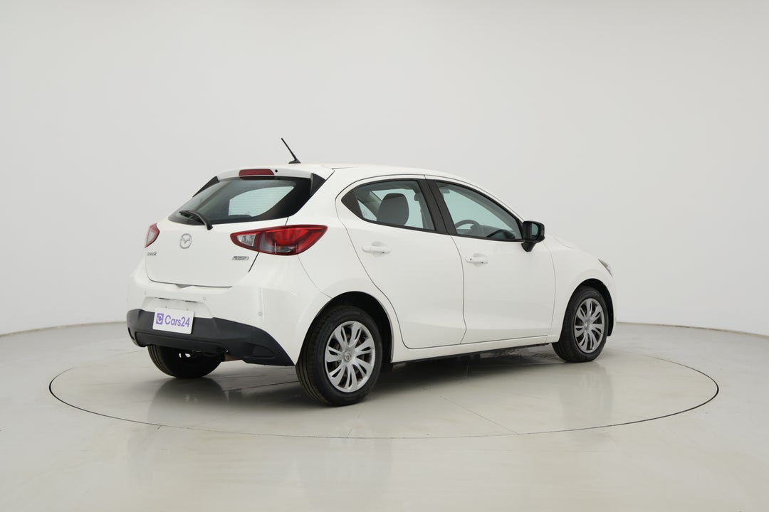 2016 Mazda 2 Neo, Automatic, 135931 km, Right Back Diagonal (45- Degree) View