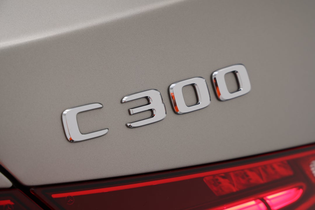 2023 Mercedes-benz C300 Mhev, Automatic, 21499 km, Badge (Boot Left Side)