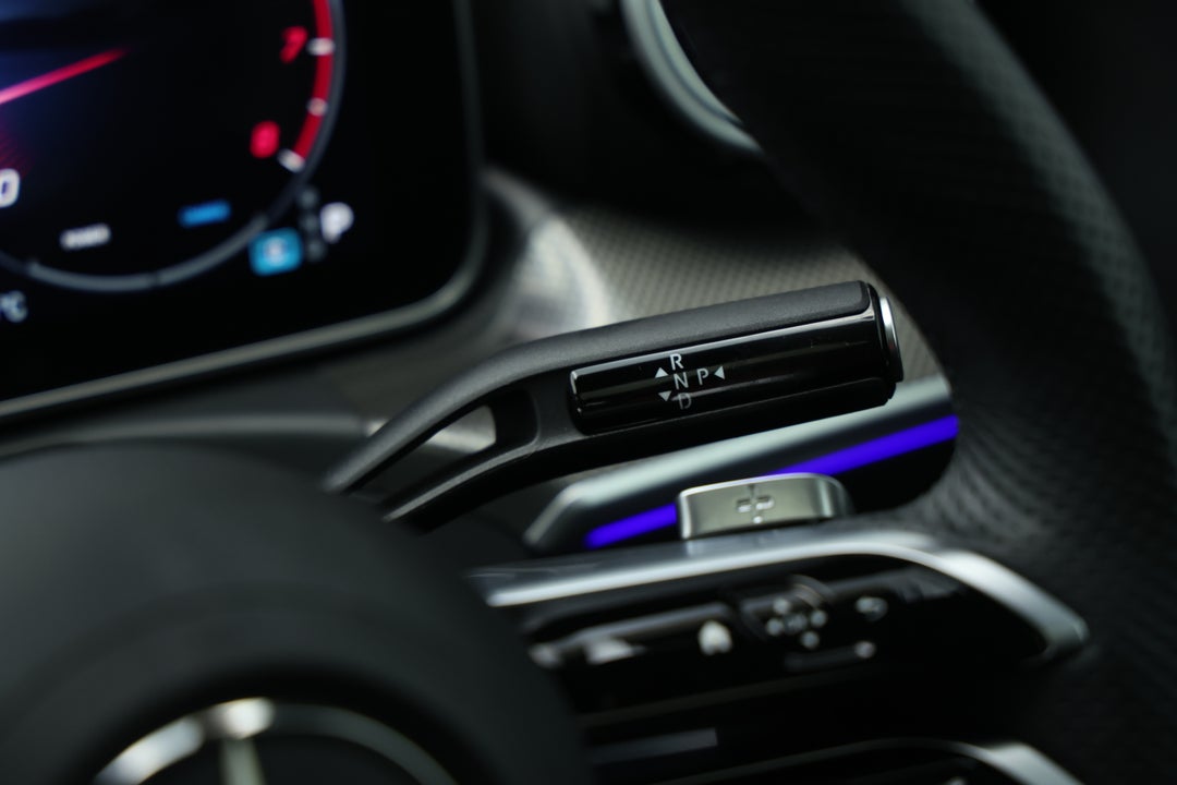 2023 Mercedes-benz C300 Mhev, Automatic, 21499 km, Gear Lever 