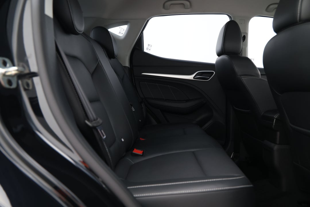 2023 MG ZS Excite, Automatic, 41252 km, Right Side Rear Door Cabin View