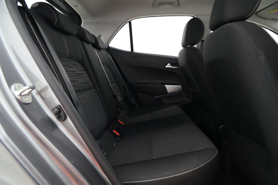 2020 Kia Picanto S (pe), Automatic, 38472 km, Right Side Rear Door Cabin View