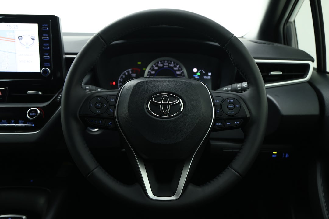 2022 Toyota Corolla Sx Hybrid, Automatic, 10831 km, Steering Wheel Close-up