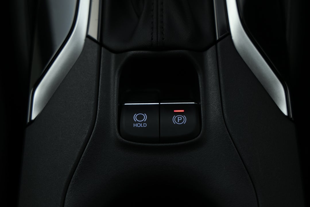 2022 Toyota Corolla Sx Hybrid, Automatic, 10831 km, Handbrake