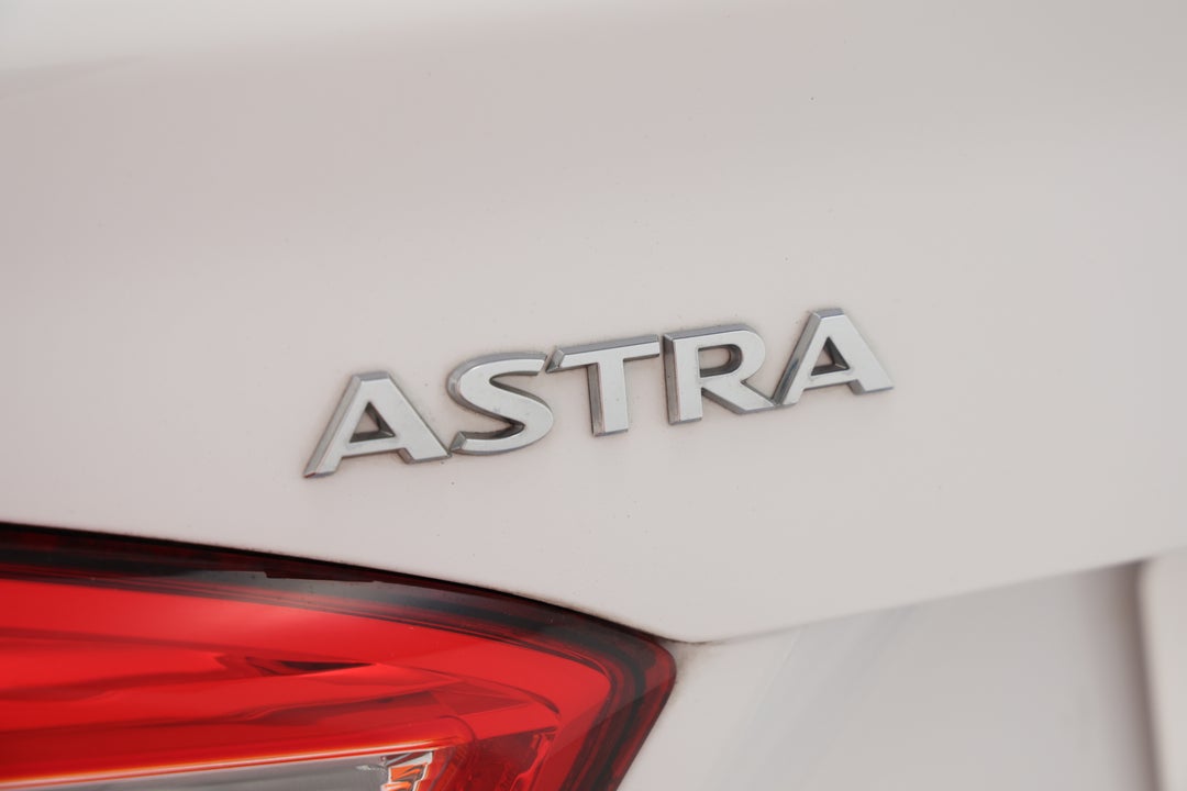 2018 Holden Astra Ls, Automatic, 44171 km, Badge (Boot Left Side)