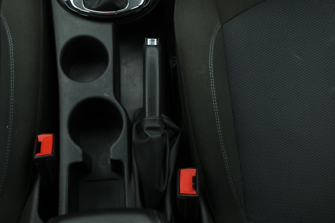 2018 Holden Astra Ls, Automatic, 44171 km, Handbrake