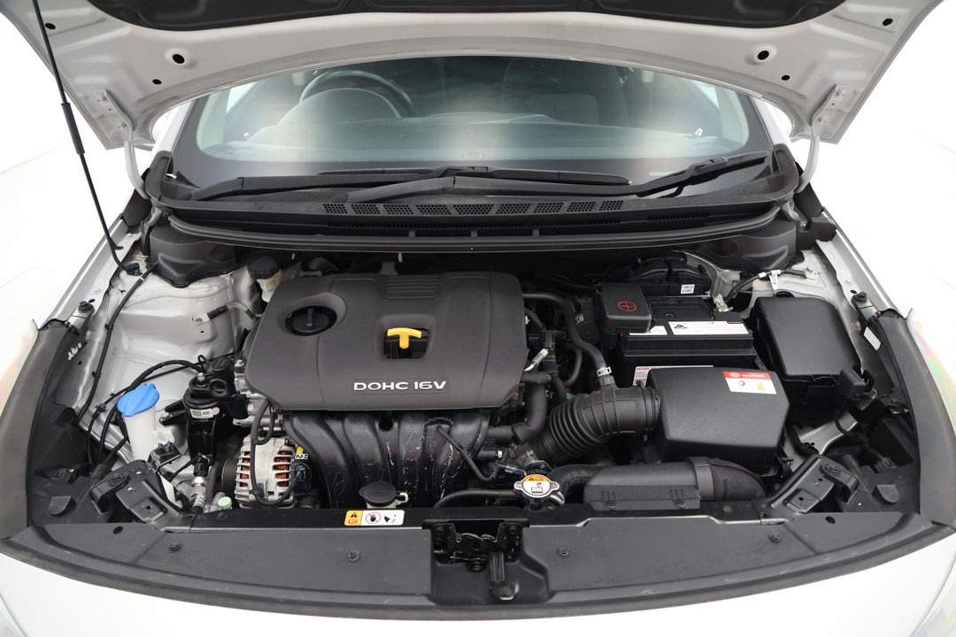 2017 Kia Cerato Sport, Automatic, 104089 km, Open Bonnet (Engine)