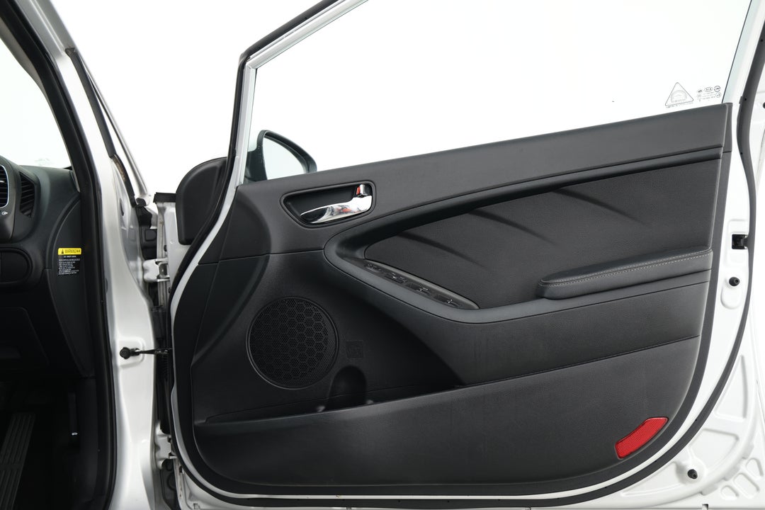 2017 Kia Cerato Sport, Automatic, 104089 km, Speaker View