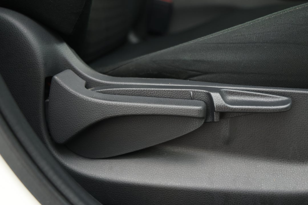 2023 Mitsubishi Eclipse Cross Es (2WD), Automatic, 44438 km, Drivers Side Adjustment Panel