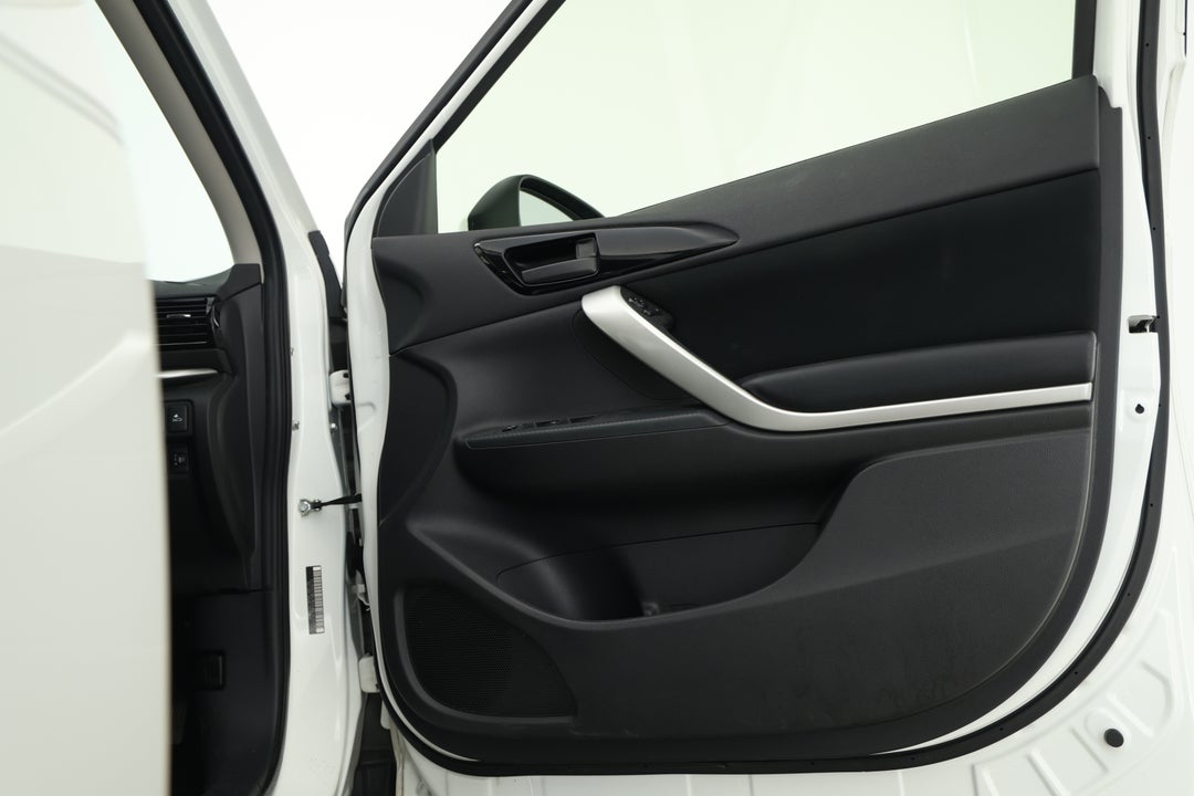 2023 Mitsubishi Eclipse Cross Es (2WD), Automatic, 44438 km, Speaker View