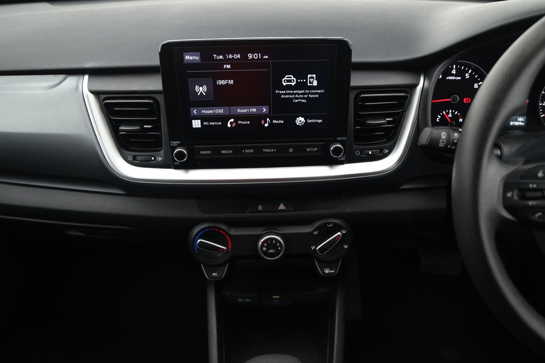 2024 Kia Stonic S, Automatic, 37364 km, Center Console