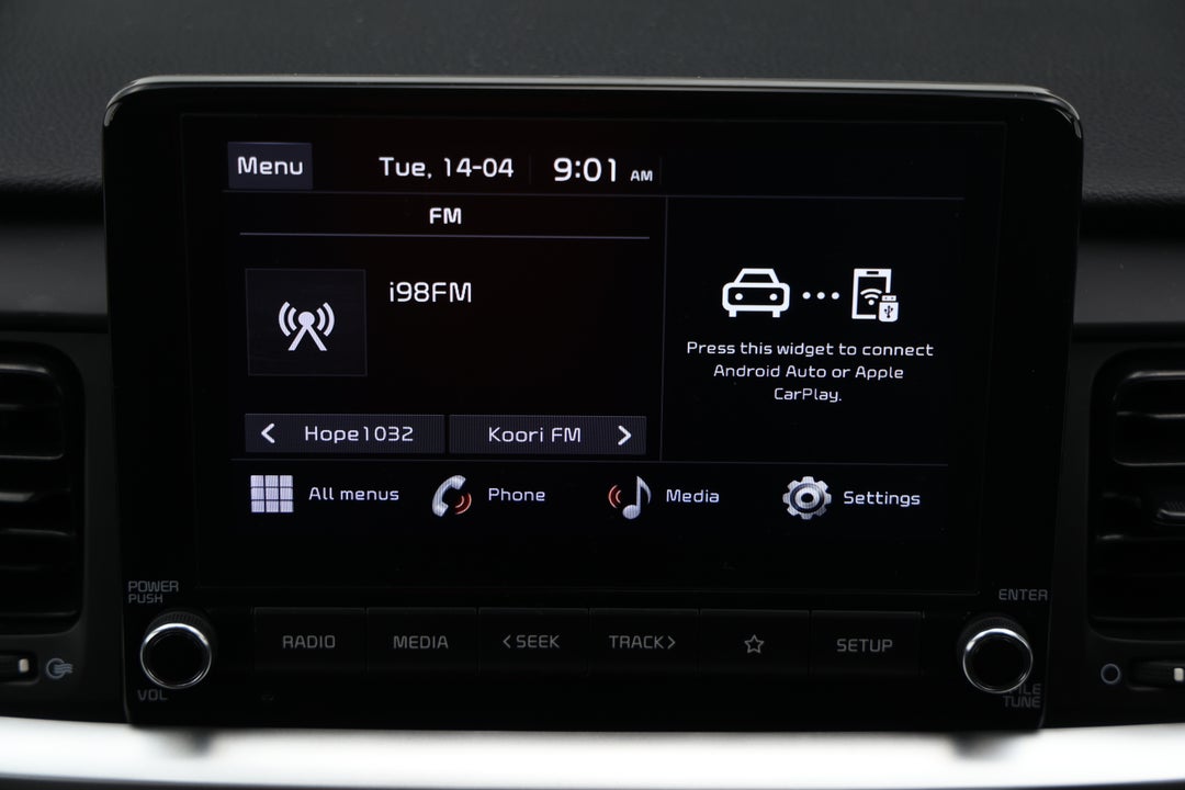 2024 Kia Stonic S, Automatic, 37364 km, Infotainment System