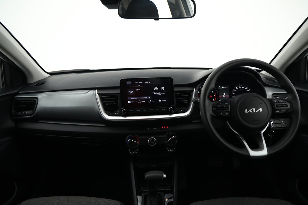 2024 Kia Stonic S, Automatic, 37364 km, Dashboard View