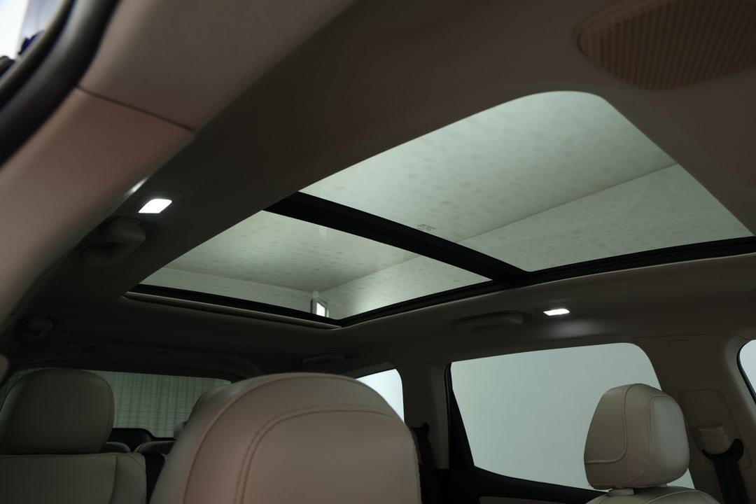 2023 Mahindra Xuv700 Ax7l, Automatic, 46424 km, Interior Sunroof/Moonroof