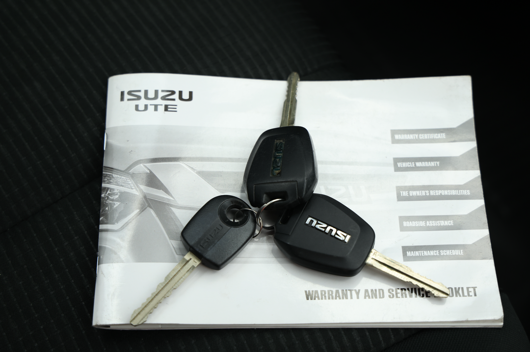 2019 Isuzu D-MAX Sx Hi-ride (4x2), Automatic, 141726 km, Key Close-up