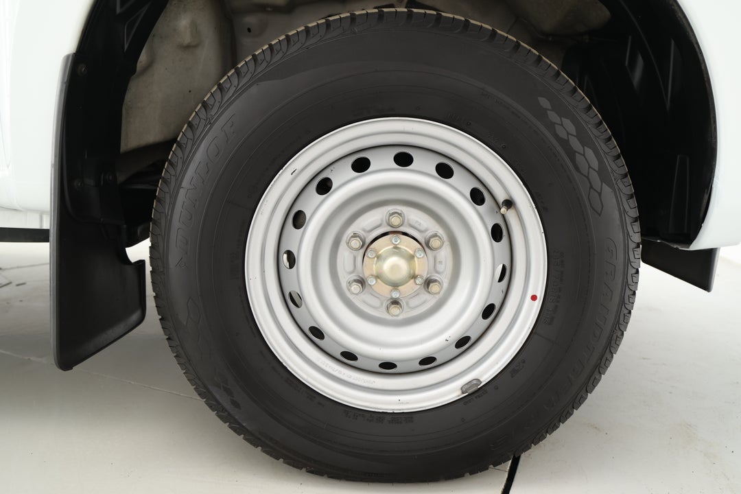 2019 Isuzu D-MAX Sx Hi-ride (4x2), Automatic, 141726 km, Right Front Wheel