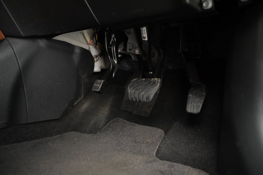 2019 Nissan X-trail Ti (4WD), Automatic, 94208 km, Pedals and Footmat