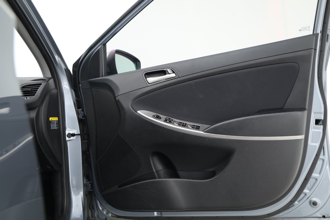 2018 Hyundai Accent Sport, Automatic, 45380 km, Speaker View