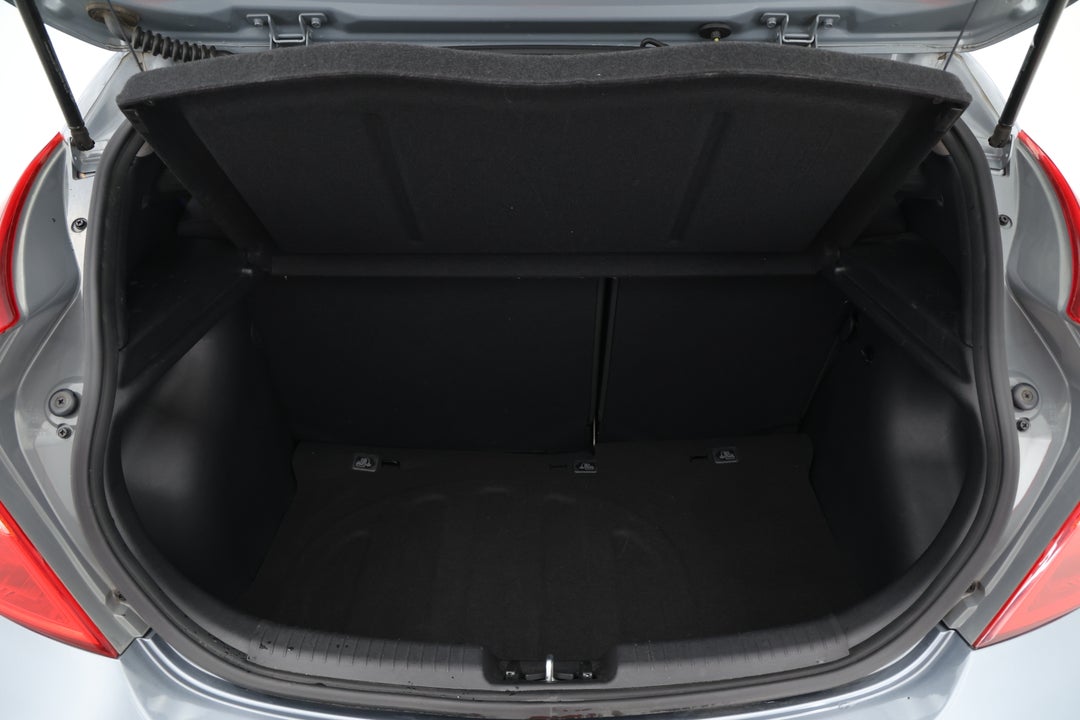 2018 Hyundai Accent Sport, Automatic, 45380 km, Boot Inside View