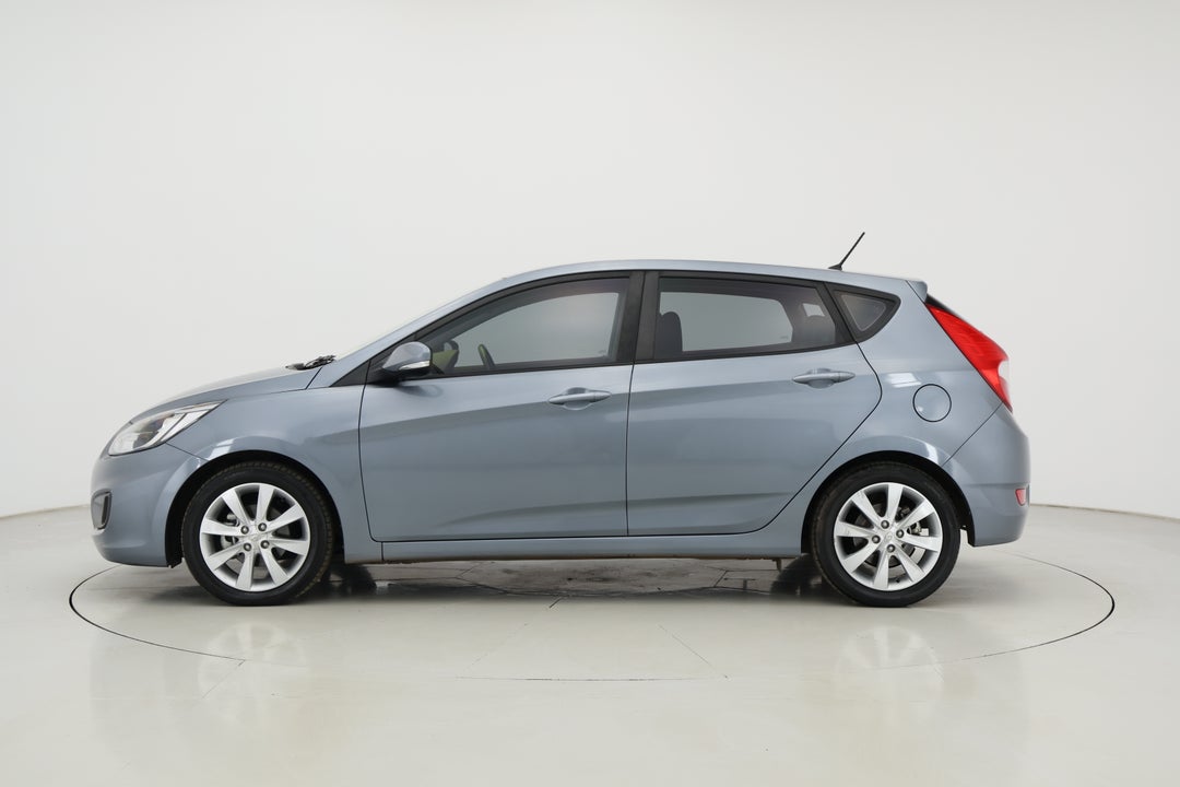 2018 Hyundai Accent Sport, Automatic, 45380 km, Left Side View