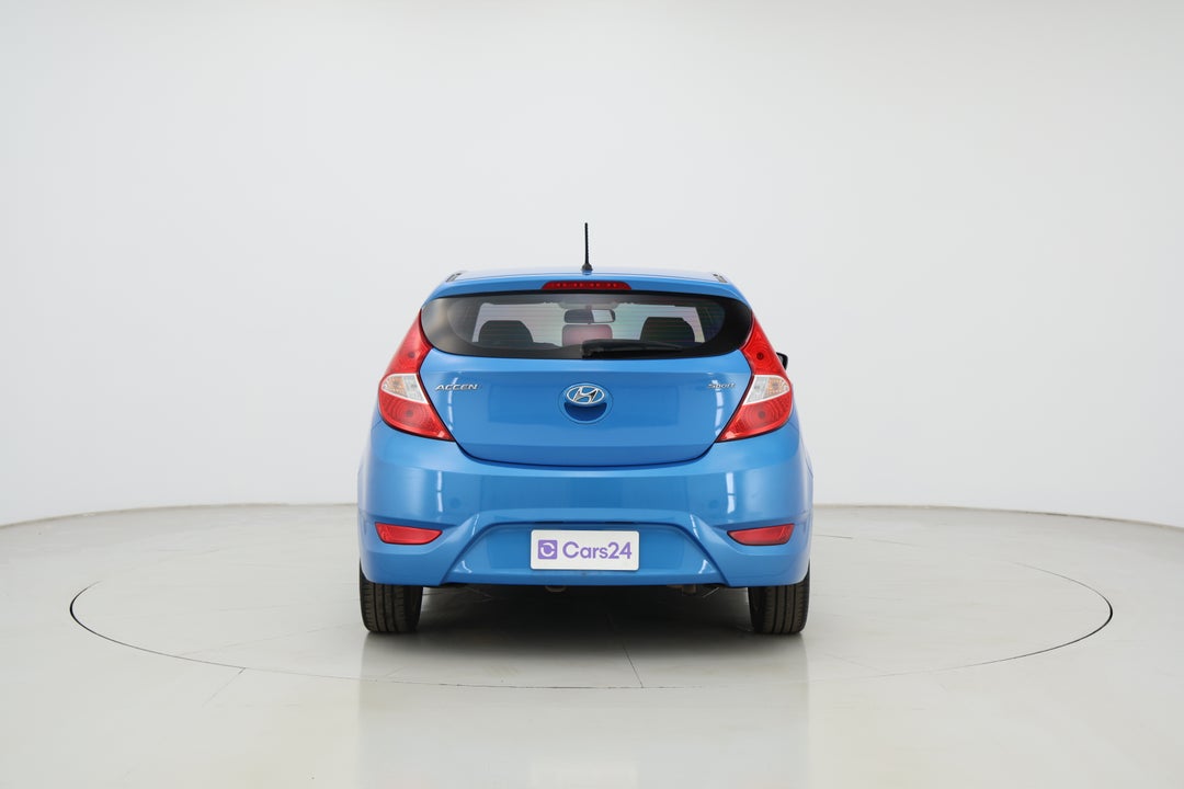 2018 Hyundai Accent Sport, Automatic, 90394 km, Back/Rear View