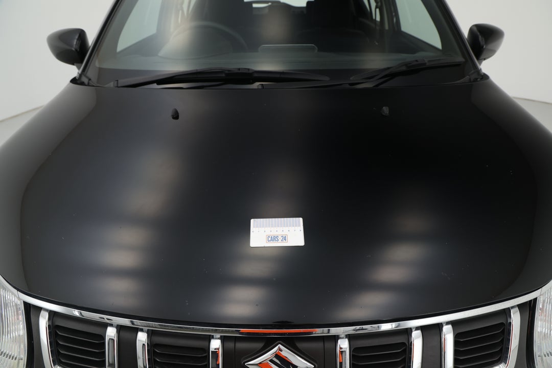 2022 Suzuki Ignis Gl, Automatic, 54466 km, Bonnet Scratch