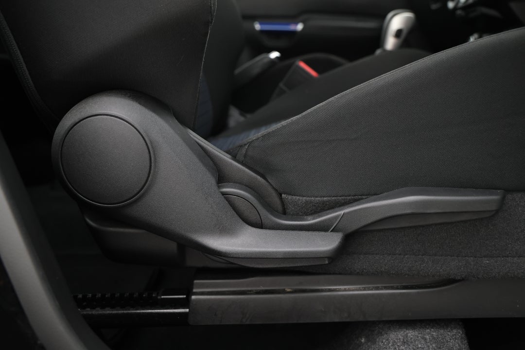 2022 Suzuki Ignis Gl, Automatic, 54466 km, Drivers Side Adjustment Panel