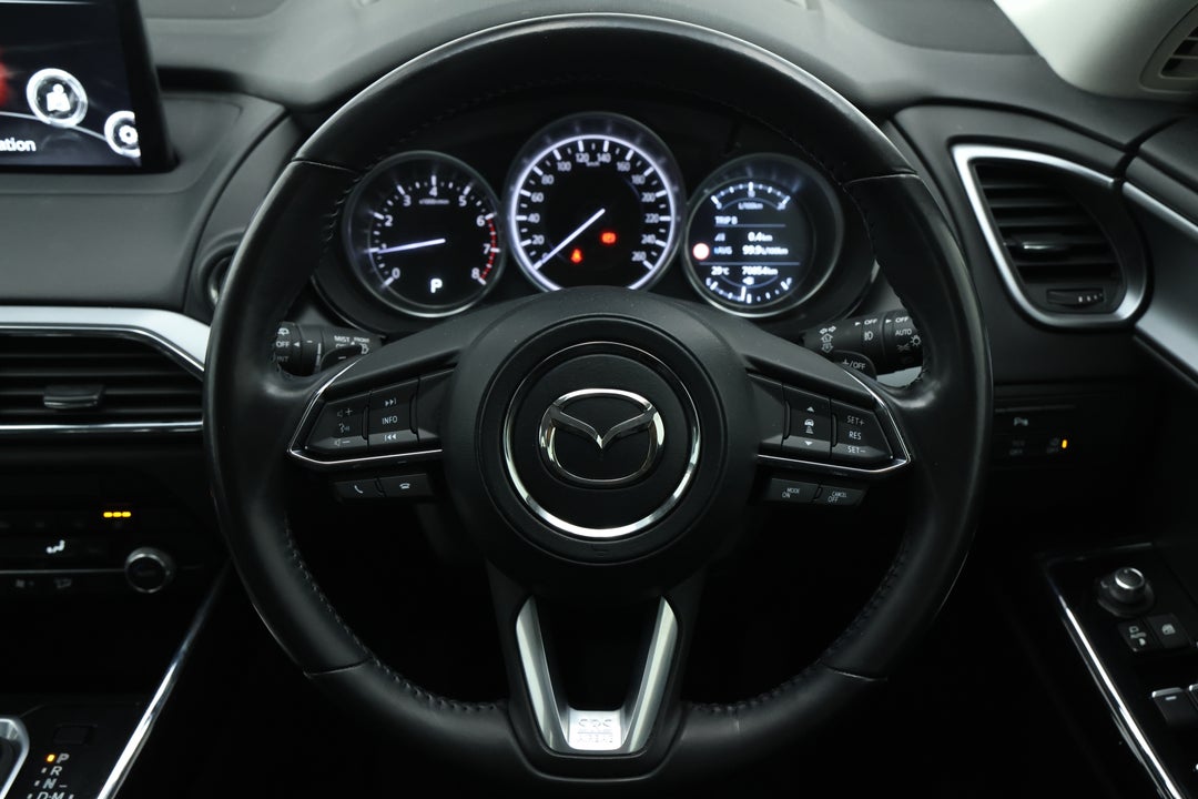 2022 Mazda CX-9 Touring (FWD), Automatic, 70854 km, Steering Wheel Close-up