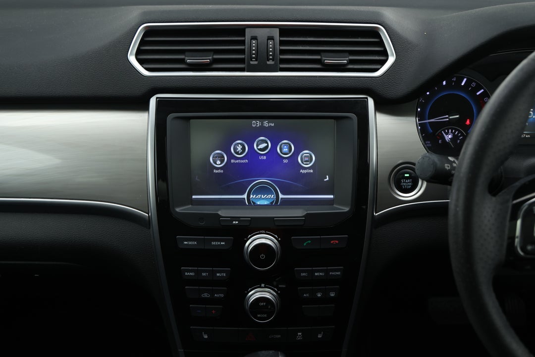 2020 Haval H2 Lux 2WD, Automatic, 80587 km, Center Console