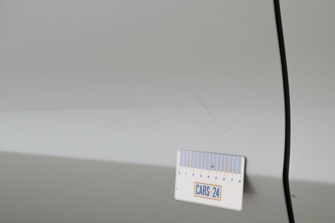 2020 Haval H2 Lux 2WD, Automatic, 80587 km, Doors Front LHS Scratch