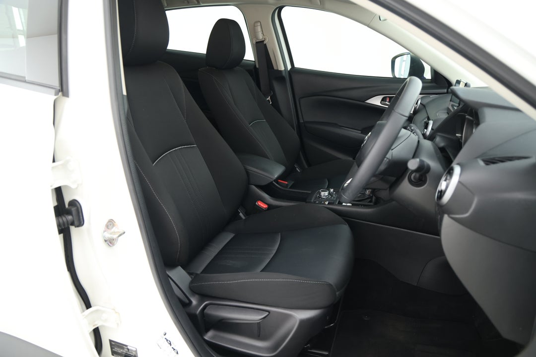 2020 Mazda CX-3 Maxx Sport (FWD), Automatic, 36808 km, Right Side Front Door Cabin View