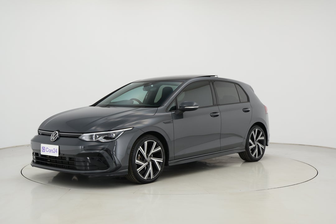 2021 Volkswagen Golf 110tsi R-line, Automatic, 43038 km, Left Front Diagonal (45- Degree) View
