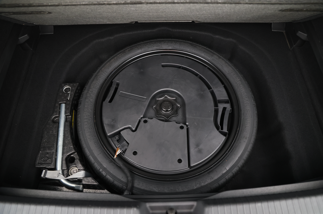 2021 Volkswagen Golf 110tsi R-line, Automatic, 43038 km, Spare Wheel