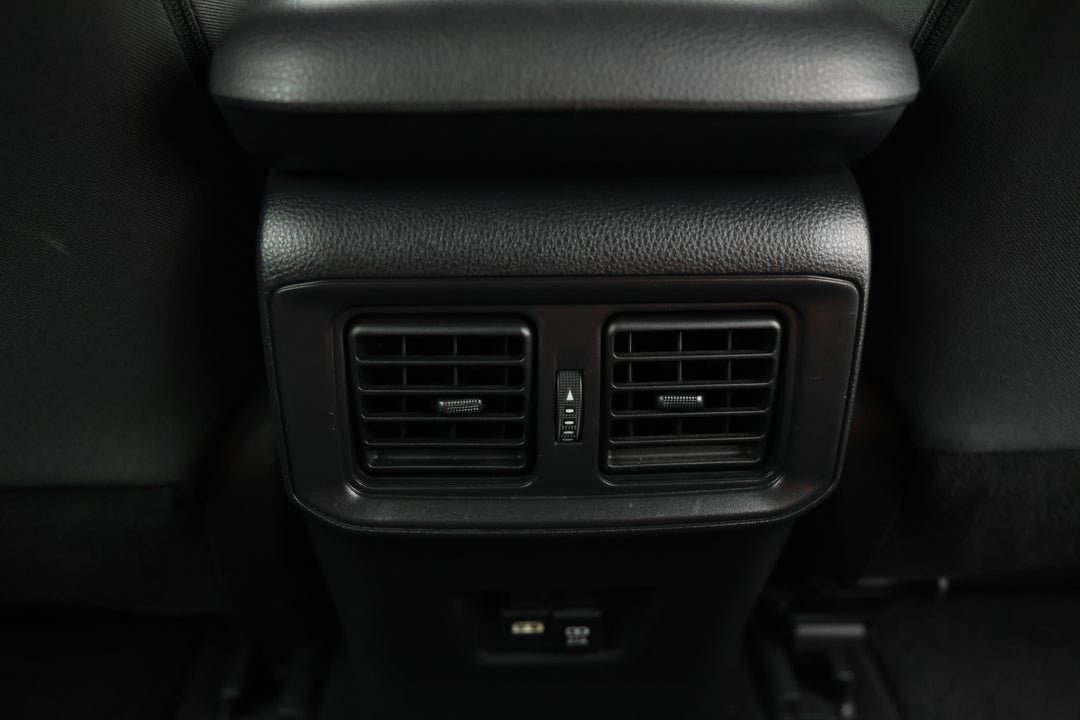 2022 Toyota RAV4 Gx Hybrid, Automatic, 56809 km, Rear A/C Vent