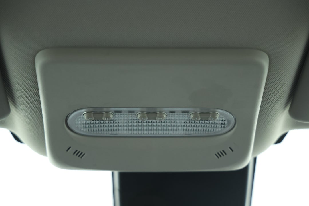 2019 Nissan Qashqai St-l, Automatic, 103935 km, On-Roof Controls/Sunglass holder