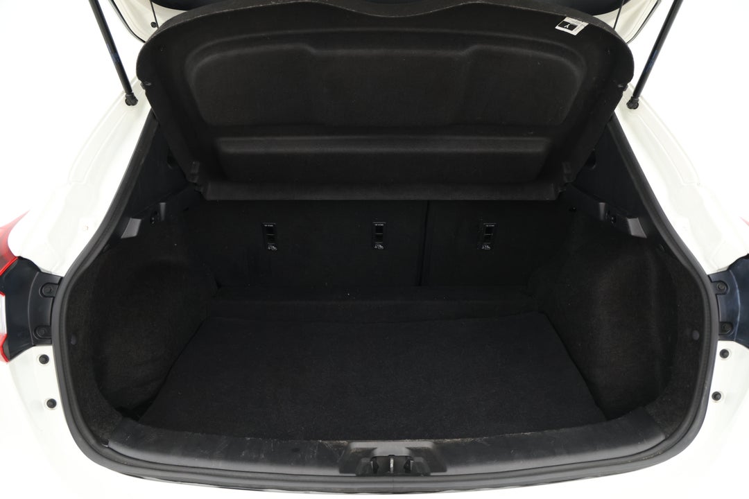 2019 Nissan Qashqai St-l, Automatic, 103935 km, Boot Inside View