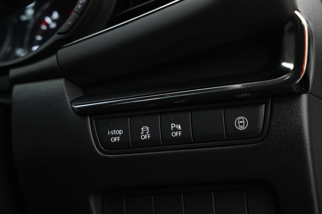 2021 Mazda 3 G20 Evolve, Automatic, 89081 km, Utility Switches/Buttons