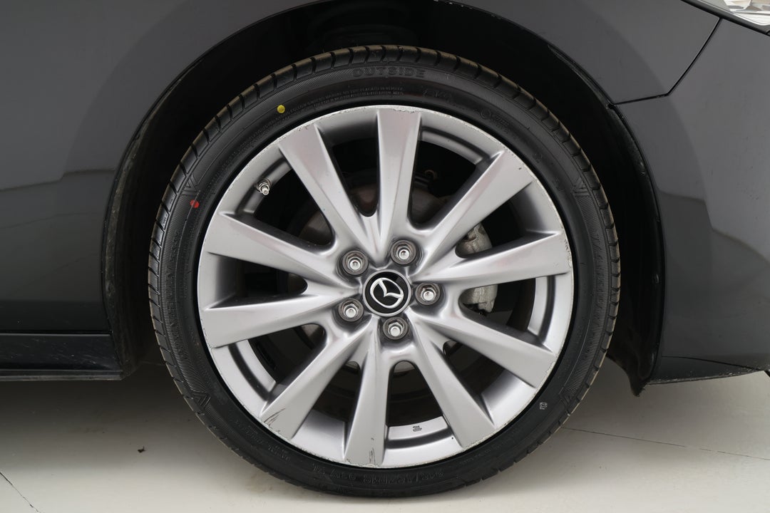 2021 Mazda 3 G20 Evolve, Automatic, 89081 km, Right Front Wheel