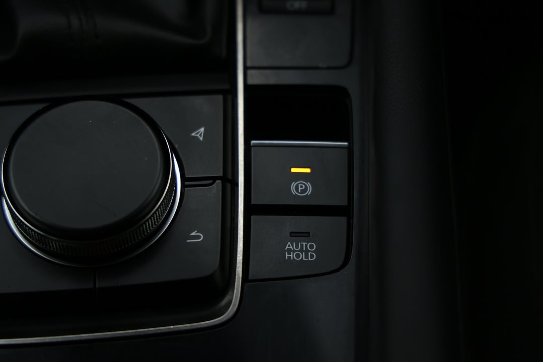 2021 Mazda 3 G20 Evolve, Automatic, 89081 km, Handbrake