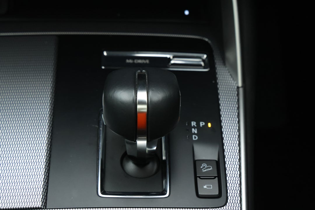 2024 Mazda Cx-60 G40e Gt Hybrid, Automatic, 22457 km, Gear Lever 