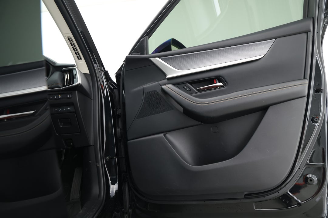 2024 Mazda Cx-60 G40e Gt Hybrid, Automatic, 22457 km, Speaker View