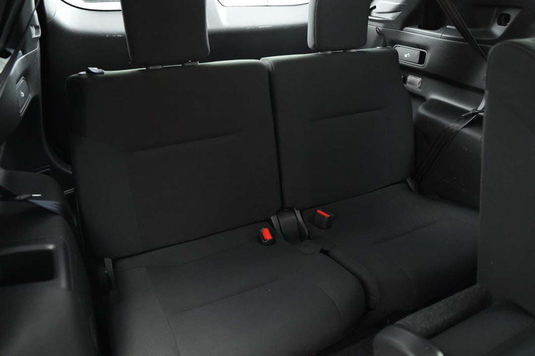 2024 Mitsubishi Outlander Es 7 Seat (2WD), Automatic, 27208 km, Third Row Seats