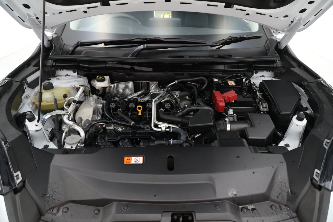 2024 Mitsubishi Outlander Es 7 Seat (2WD), Automatic, 27208 km, Open Bonnet (Engine)