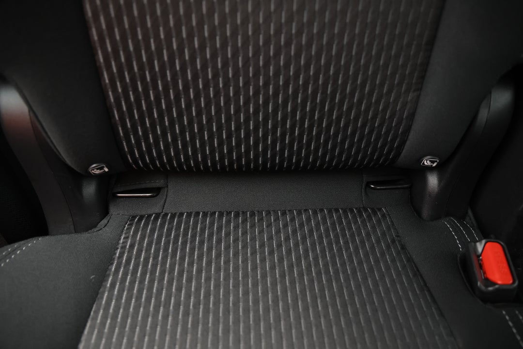 2024 Mitsubishi Outlander Es 7 Seat (2WD), Automatic, 27208 km, Child Seat Anchor Points