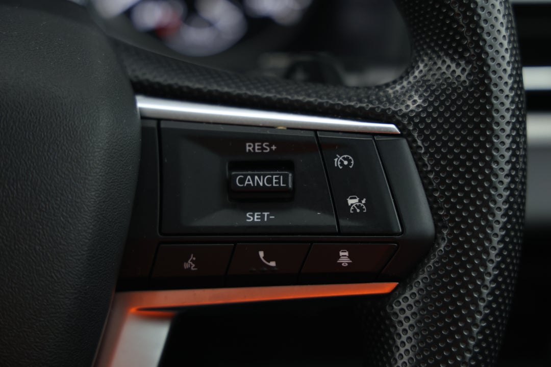 2024 Mitsubishi Outlander Es 7 Seat (2WD), Automatic, 27208 km, Cruise Control