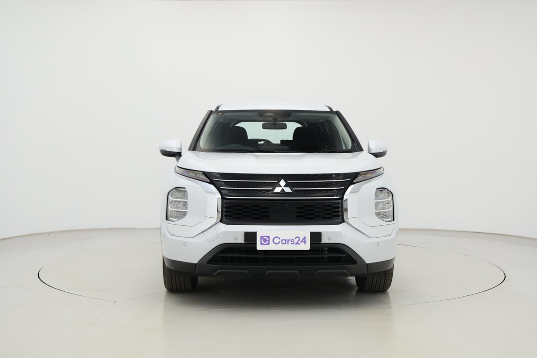 2024 Mitsubishi Outlander Es 7 Seat (2WD), Automatic, 27208 km, Front View