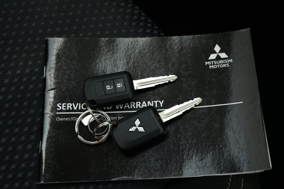 2021 Mitsubishi Outlander Es 7 Seat (2WD), Automatic, 82352 km, Key Close-up