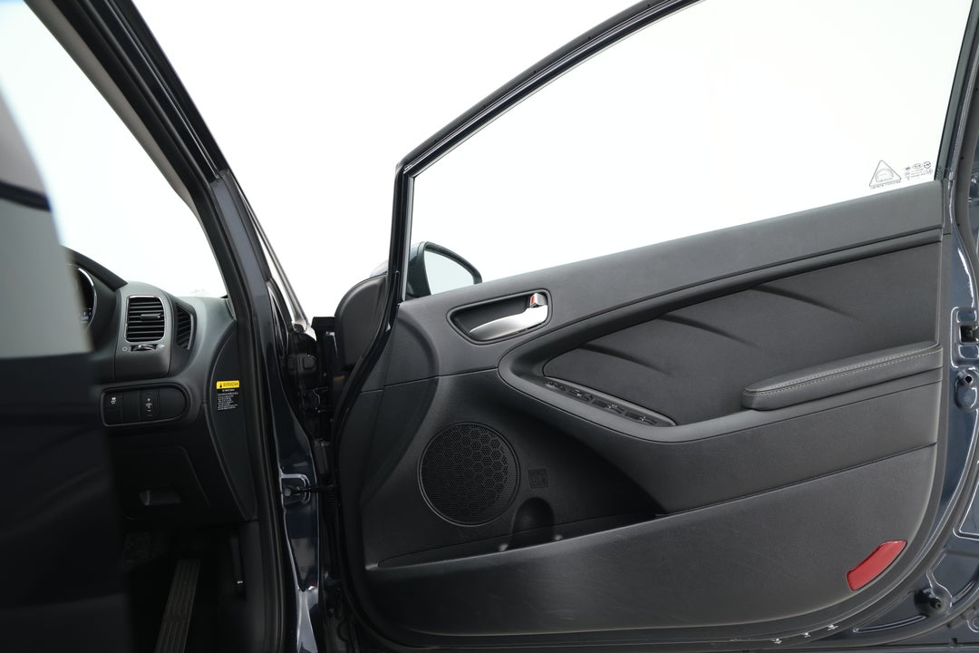 2016 Kia Cerato S, Automatic, 86043 km, Speaker View